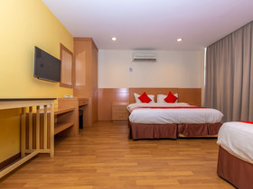 Hotel Ninety Six Taman Mutiara
