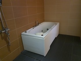 Grandeur Hotel and Spa