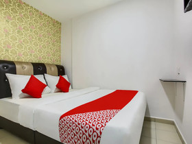 Ms Nyonya Hotel by OYO Rooms