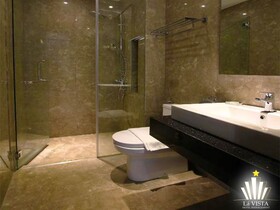 The Shore Hotel & Residences by La Vista