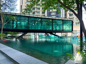 The Shore Hotel & Residences by La Vista