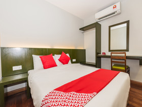 Trevor Hotel