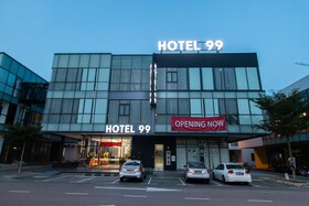 Hotel 99 Sepang Klia