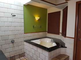 Crystal Private Water Chalet