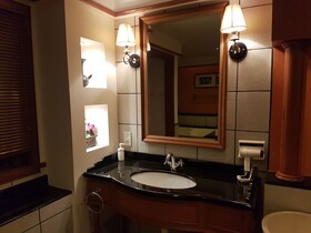 Crystal Private Water Chalet