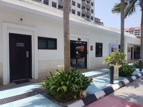 Crystal Private Water Chalet