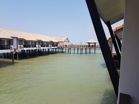 Crystal Private Water Chalet