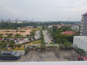 Crystal Private Water Chalet