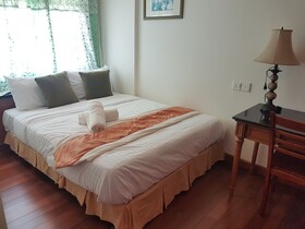 Crystal Private Water Chalet