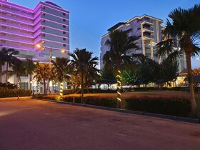 Crystal Private Water Chalet