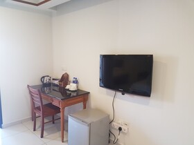 Crystal Private Water Chalet