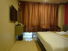 AERO Star Hotel