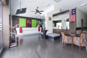 D&F Boutique Hotel Senawang By OYO Rooms