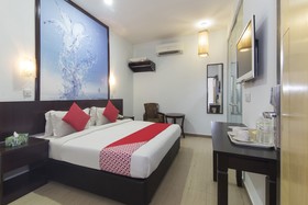 D&F Boutique Hotel Senawang By OYO Rooms