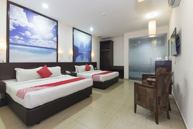 D&F Boutique Hotel Senawang By OYO Rooms