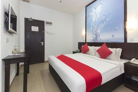 D&F Boutique Hotel Senawang By OYO Rooms