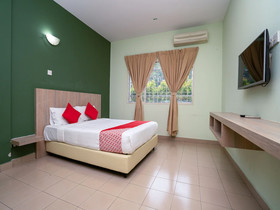 Hotel S2 by OYO Rooms