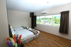 One Garden Hotel