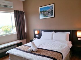 One Garden Hotel