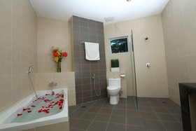 One Garden Hotel