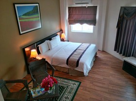 One Garden Hotel