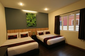 Hotel YTS