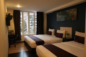 Hotel YTS