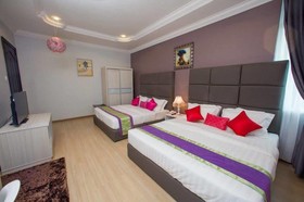 Smurf Inn Homestay