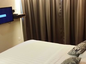 Riverside Boutique Hotel & Cafe