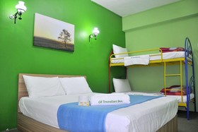 CH Travellers Inn