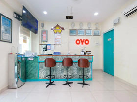 Sun Triang Hotel by OYO Rooms