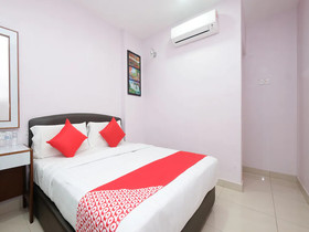 Sun Triang Hotel by OYO Rooms