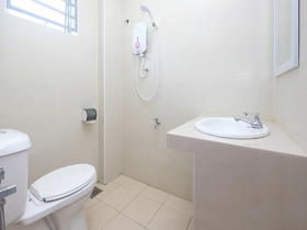 Sun Triang Hotel by OYO Rooms