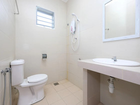 Sun Triang Hotel by OYO Rooms