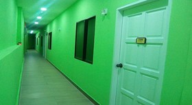 De Lady Boss Hotels & Resorts