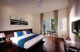Lone Pine, The Boutique Hotel by The Beach