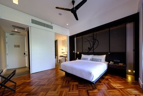 Lone Pine, The Boutique Hotel by The Beach