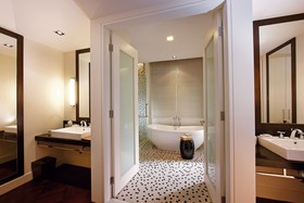 Lone Pine, The Boutique Hotel by The Beach