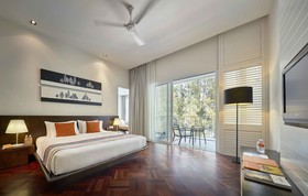 Lone Pine, The Boutique Hotel by The Beach