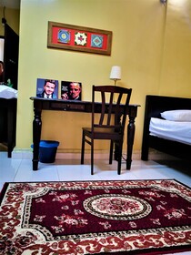 OYO 90159 Zahaar Hotel