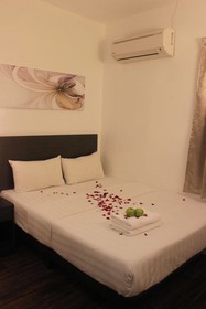 Apple 1 Hotel Superior