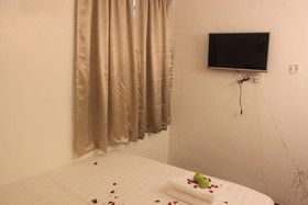 Apple 1 Hotel Superior