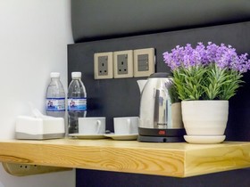 Mode Inn Icon City