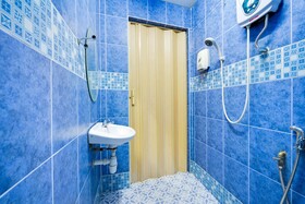 CP Hotel by OYO Rooms