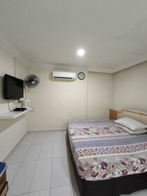 Hotel Ikia By Oyo