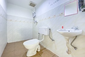 Oyo 90007 G-14