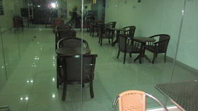 River Inn Hotel by OYO
