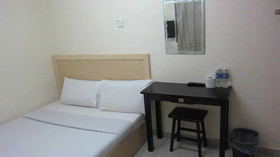 River Inn Hotel by OYO