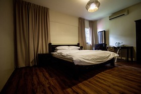 8 Boutique By The Sea