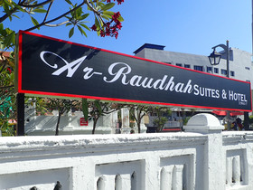 AR-Raudhah Suite & Hotel